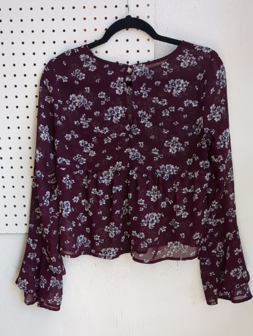 Aeropostale Burgundy Floral Blouse - Picture 3 of 3